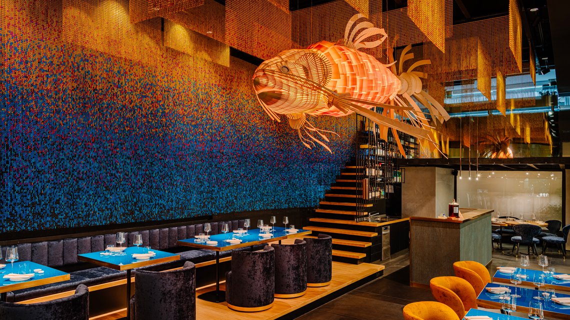 habillage mural en chaînes à maillons kriskadecor www.maillemetaldesign.fr  - <p>habillage mural en chaînes à maillons kriskadecor <a href=