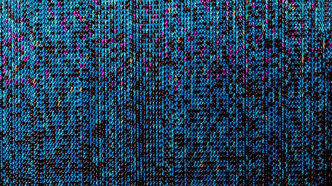 habillage mural en chaînes à maillons kriskadecor www.maillemetaldesign.fr  - <p>habillage mural en chaînes à maillons kriskadecor <a href=