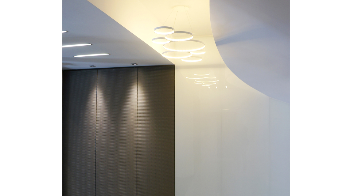 Habillage mural en maille métallique JACOBSEN ALUMINIUM BRONZE www.maillemetaldesign.fr