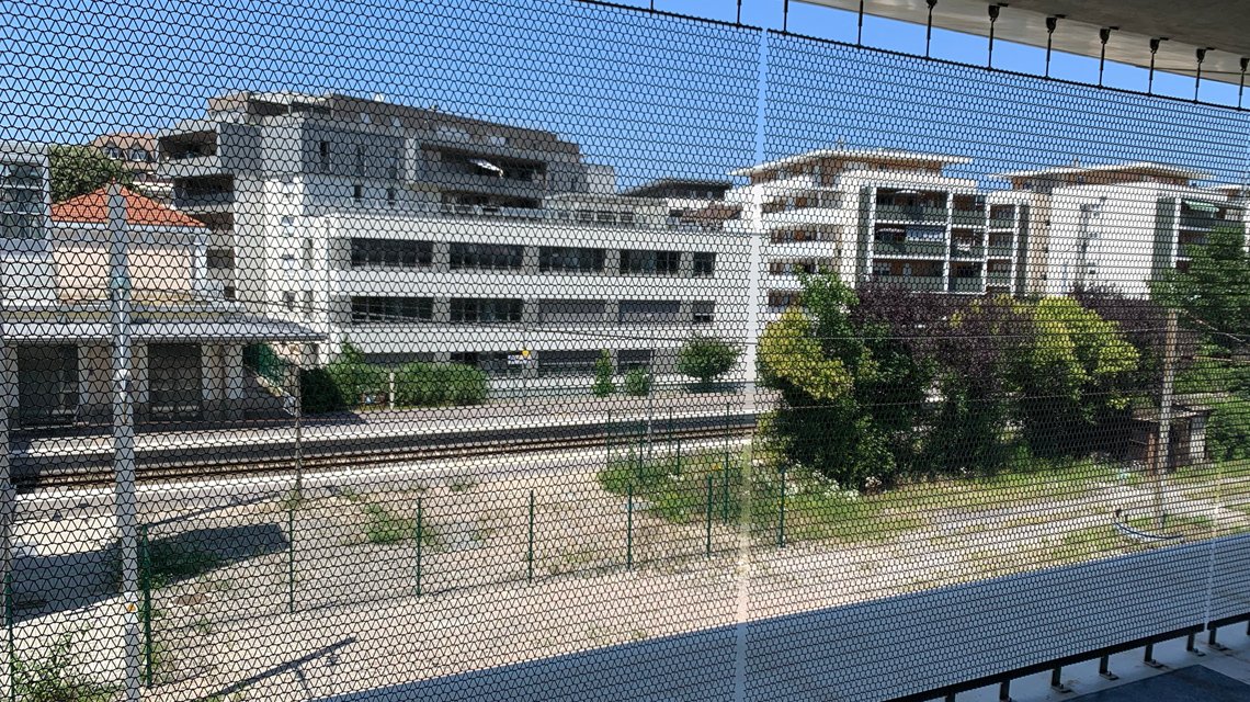 façade en maille métallique TORROJA R pour le parking de Thonon-les-Bains - <p>façade en maille métallique TORROJA R pour le parking de Thonon-les-Bains</p>