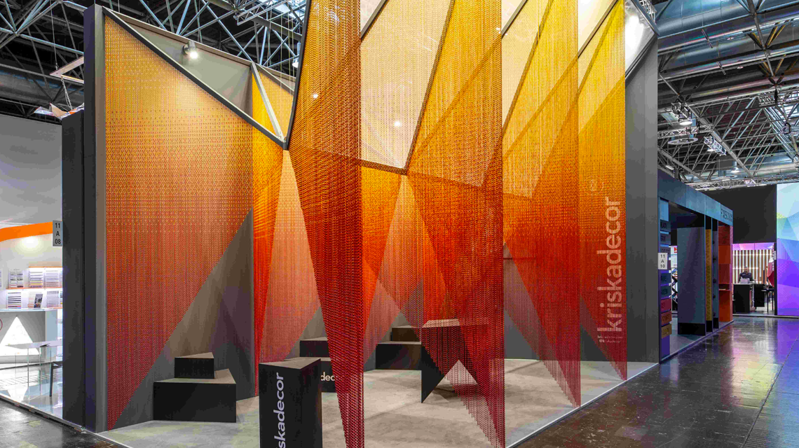 Design de chaînes à maillons stand kriskadecor www.maillemetaldesign.fr