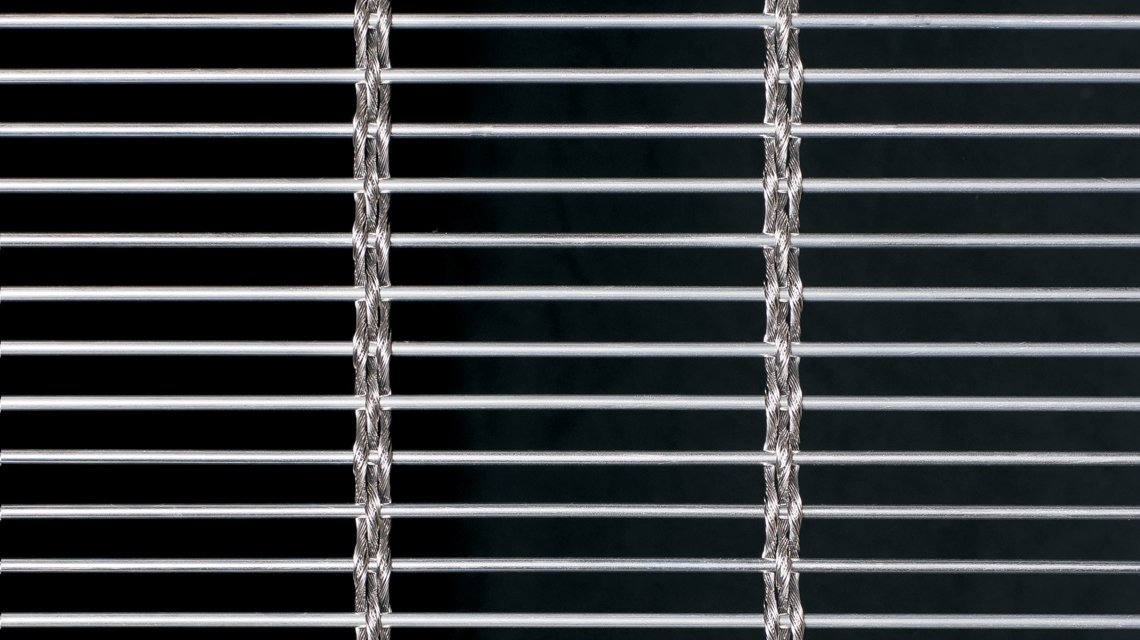 MAILLE METALLIQUE CABLEE INOX SAGITTARIUSP11325 www.maillemetaldesign.fr