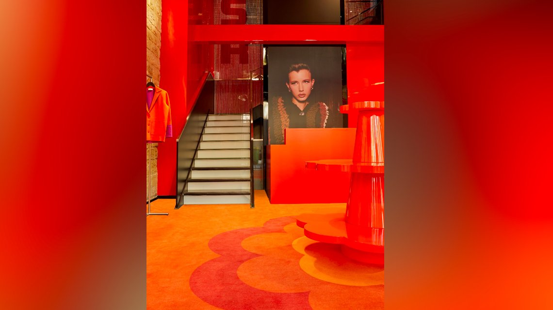 rideau chaîne à maillons kriskadecor pour la boutique Sonia Rykiel à Paris @maillemetaldesign - <p>rideau chaîne à maillons kriskadecor pour la boutique Sonia Rykiel à Paris @maillemetaldesign</p>