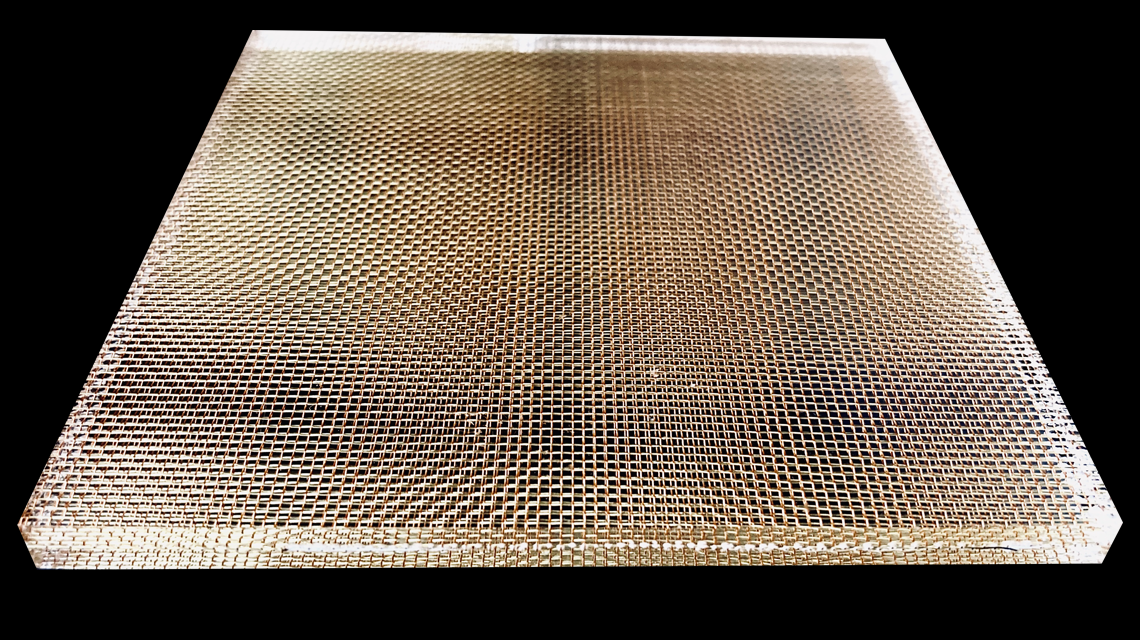 maille métallique architecture encapsulée plexi www.maillemetaldesign.fr