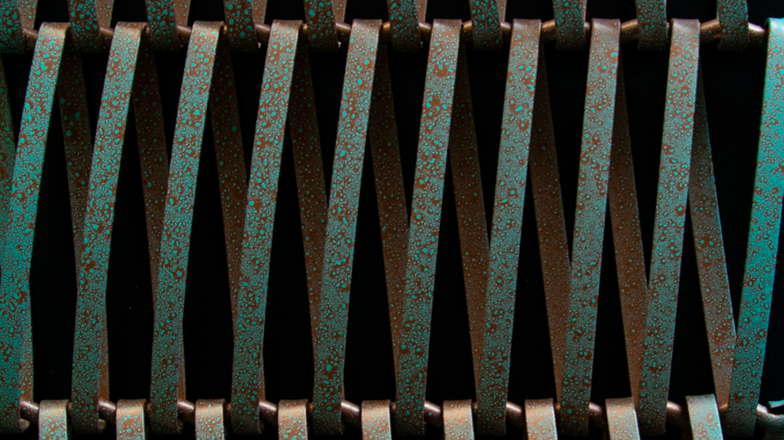 maille métallique spiralée pour l'architecture et le design www.maillemetaldesign.fr - <p>maille métallique spiralée pour l’architecture et le design <a href=