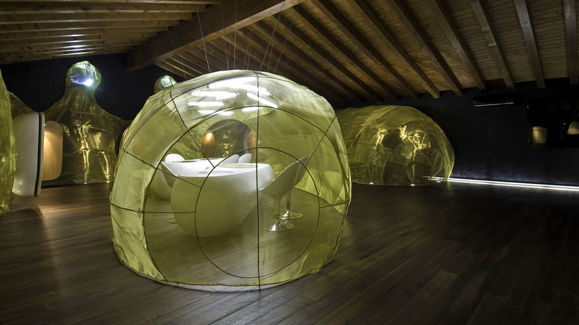 Maille métallique fine cuivre laiton Dune Oro Showroom www.maillemetaldesign.fr