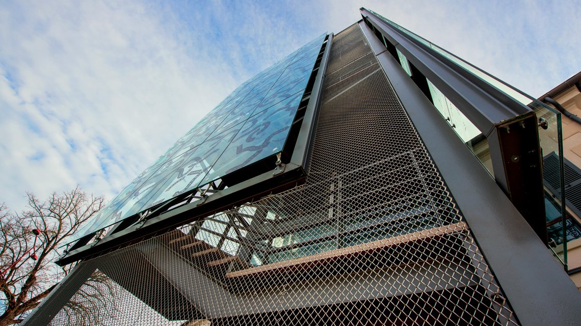maille métallique en acier inoxydable habillage de façade @maillemetaldesign - <p>maille métallique en acier inoxydable habillage de façade @maillemetaldesign</p>