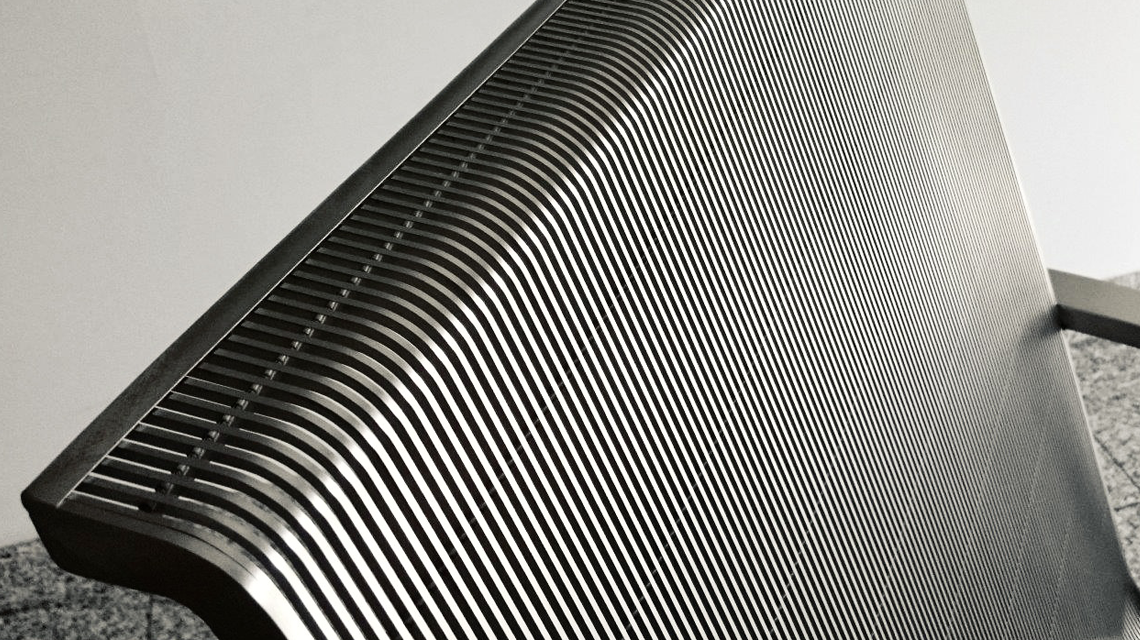 Mobilier sur mesure en grille électro-soudées SLOT maille métallique architecturale www.maillemetaldesign.fr - <p>Mobilier sur mesure en grille électro-soudées SLOT maille métallique architecturale <a href=